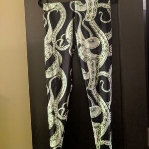 Blackmilk Tentacular Leggings